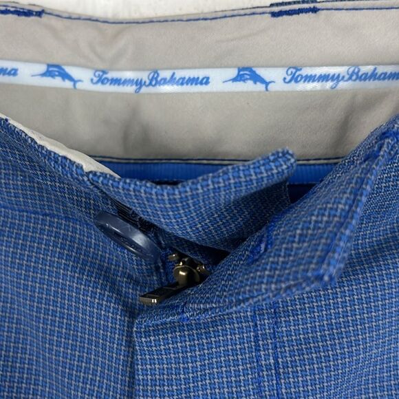 Tommy Bahama men’s pixel player 343 maritime shorts - Picture 4 of 7